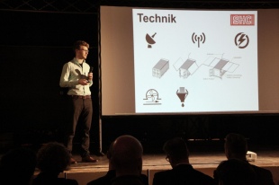 John-Henning Peper gewann mit seiner Idee für standardisierte Hilfscontainer. Foto: Conny Dick/SAXEED